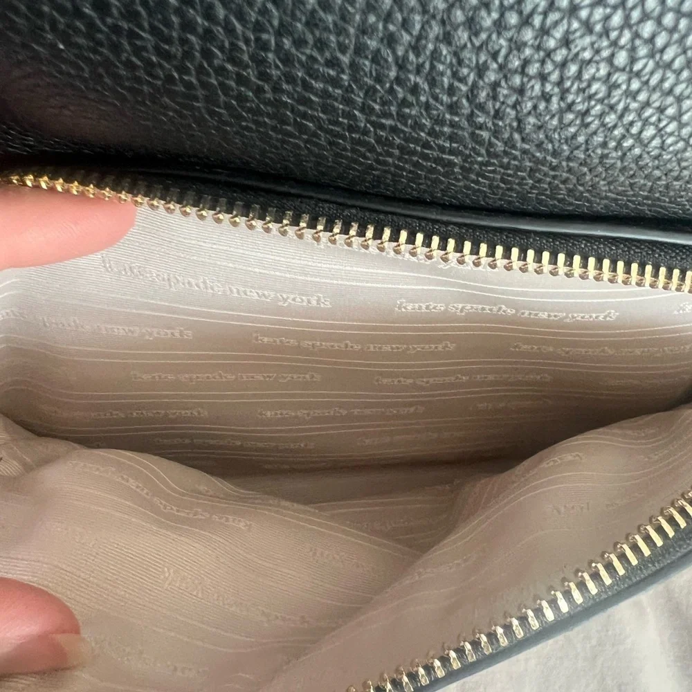 Kate spade pebble leather backpack-EUC